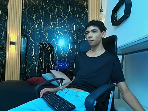 ValeriHot 1 online show from March 8, 2026, 3:21 am