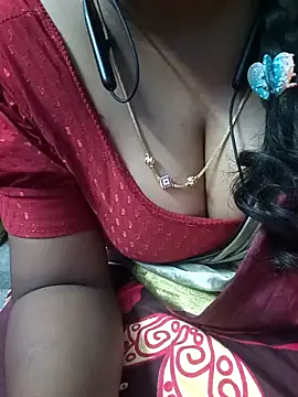 Snapshot of jothika45 chatting on April 29, 2026, 12:31 pm jothika45 online show from April 29, 2026, 12:31 pm