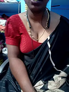 Snapshot of jothika45 chatting on April 29, 2026, 6:25 pm jothika45 online show from April 29, 2026, 6:25 pm