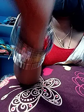 Snapshot of jothika45 chatting on May 22, 2026, 10:04 pm jothika45 online show from May 22, 2026, 10:04 pm