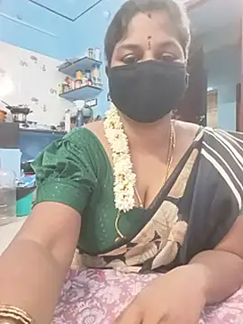 Snapshot of jothika45 chatting on August 8, 2026, 3:14 pm jothika45 online show from August 8, 2026, 3:14 pm