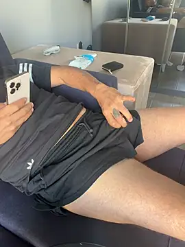 twink3434 online show from July 27, 2026, 1:51 pm
