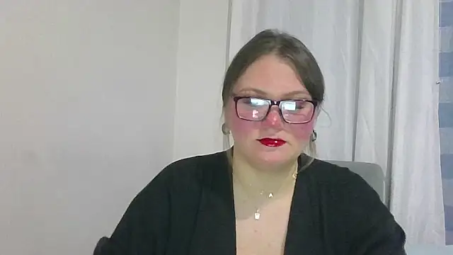 Snapshot of MuseChic_Wild chatting on April 14, 2026, 7:53 pm MuseChic Wild online show from April 14, 2026, 7:53 pm