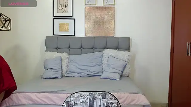 Sharon makelove online show from March 12, 2026, 7:31 pm