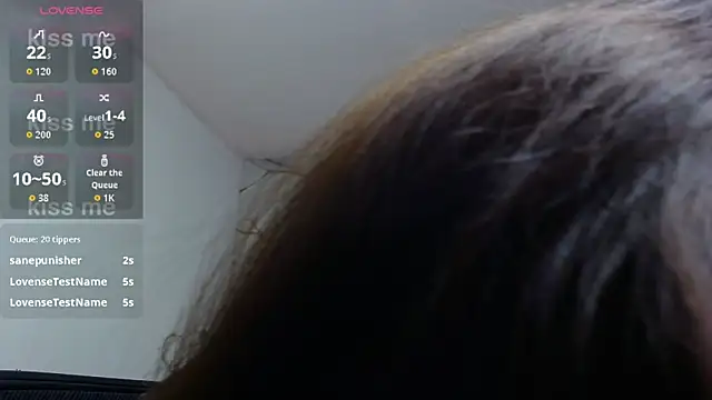 Snapshot of Sharon_makelove chatting on June 6, 2026, 6:51 am Sharon makelove online show from June 6, 2026, 6:51 am