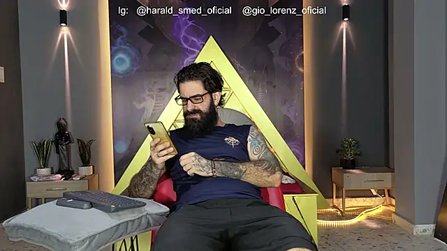 Snapshot of Haraldsmed chatting on June 5, 2026, 1:17 pm Haraldsmed online show from June 5, 2026, 1:17 pm