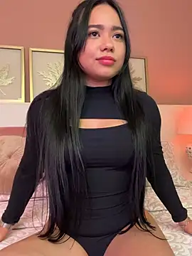 Snapshot of EmmaWuu chatting on March 9, 2026, 3:21 am EmmaWuu online show from March 9, 2026, 3:21 am