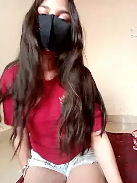 Divya3107 online show from June 8, 2026, 3:51 am
