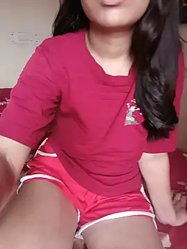 Snapshot of Divya3107 chatting on July 9, 2026, 3:32 am Divya3107 online show from July 9, 2026, 3:32 am