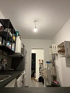 Fiebie licious  online show from April 7, 2026, 4:02 am