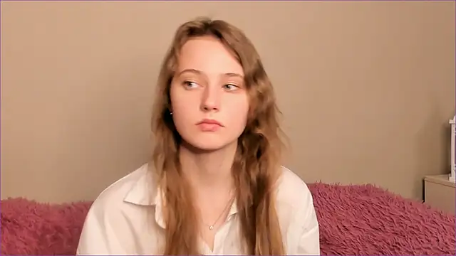 RubieHeiser online show from April 23, 2026, 10:03 am