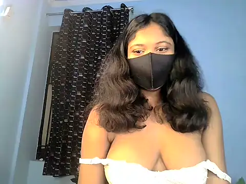 Snapshot of KASHISH_SINGH_ chatting on May 13, 2026, 8:49 pm KASHISH SINGH online show from May 13, 2026, 8:49 pm
