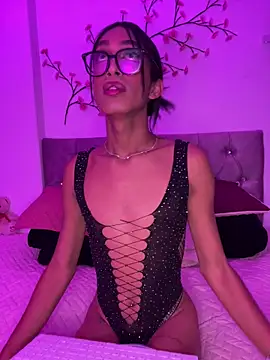 Tentacion Milly online show from March 18, 2026, 4:48 am