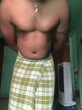 Snapshot of kamasutra012345 chatting on June 17, 2026, 5:43 am kamasutra012345 online show from June 17, 2026, 5:43 am