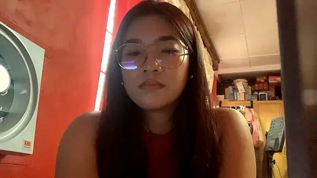 YelenaHelder online show from March 12, 2026, 8:42 am