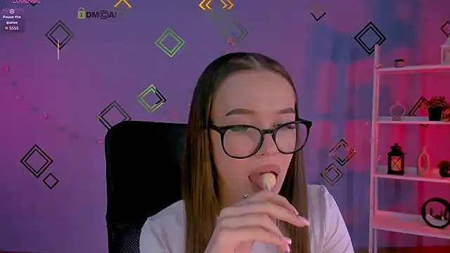 nila eclipse online show from April 1, 2026, 1:52 pm