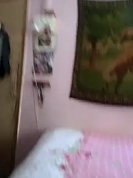 Andrealexander30 online show from April 3, 2026, 9:29 am