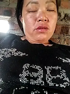 Min-in online show from April 14, 2026, 5:46 am