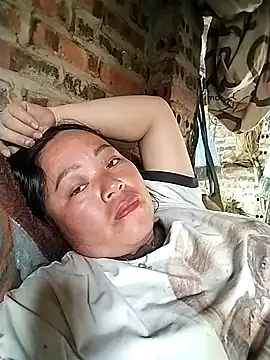 Min-in online show from April 21, 2026, 5:25 am