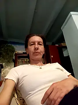 Tania9876 online show from April 25, 2026, 6:38 pm