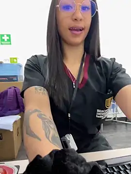 mina harker online show from April 28, 2026, 1:27 pm