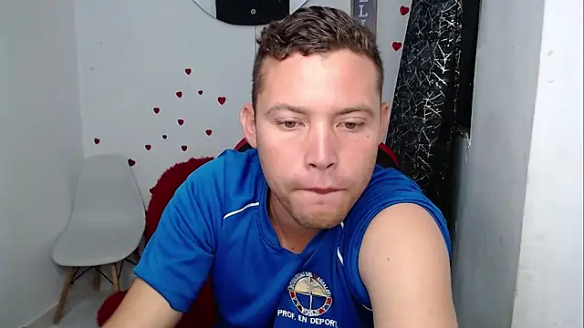 sven fox723 online show from April 6, 2026, 12:17 pm