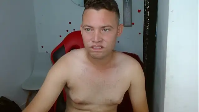 sven fox723 online show from April 13, 2026, 12:10 pm