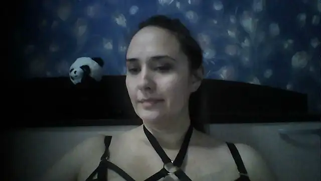 Alisa07qw online show from March 27, 2026, 12:05 pm