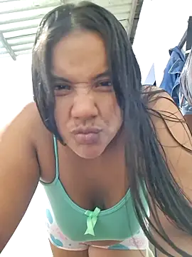 monicarokaforte online show from March 28, 2026, 4:01 am