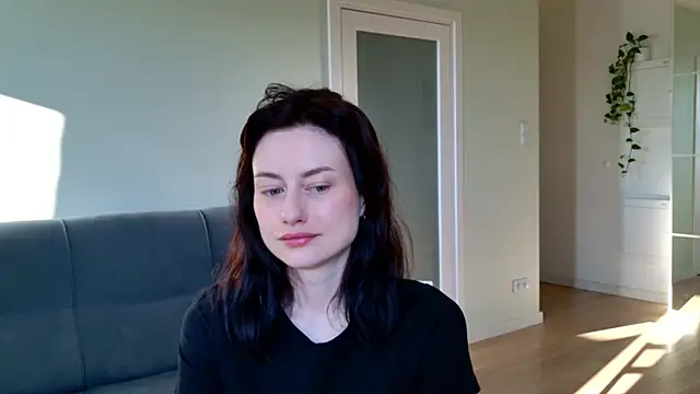 Snapshot of Dorimena chatting on July 17, 2026, 4:41 am Dorimena online show from July 17, 2026, 4:41 am