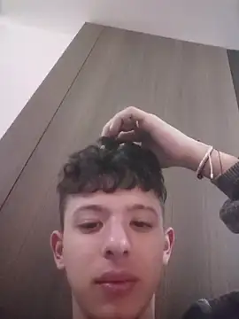 Daniel Roy online show from March 24, 2026, 6:35 pm