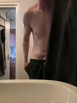 maniackle online show from April 11, 2026, 5:17 pm