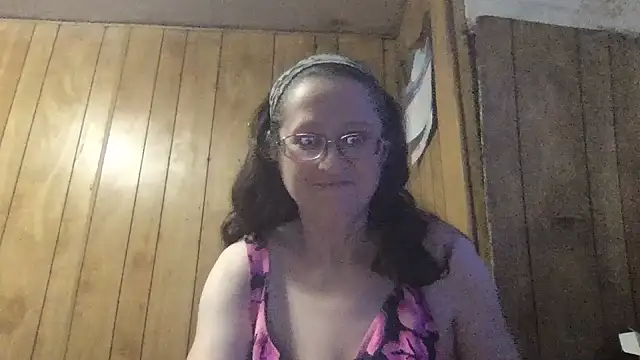Snapshot of milfmichelle69 chatting on July 12, 2026, 12:56 am milfmichelle69 online show from July 12, 2026, 12:56 am