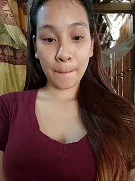 -Hicici- online show from April 16, 2026, 3:29 am