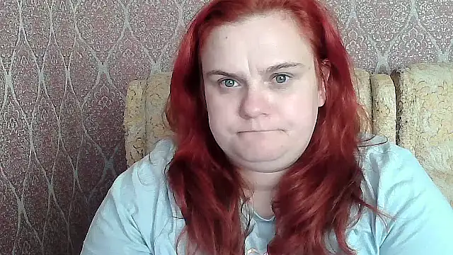 DollyGersonn online show from April 2, 2026, 2:04 pm