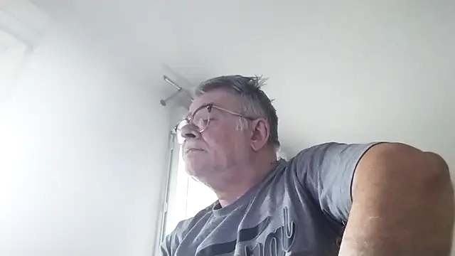 oura online show from April 27, 2026, 5:49 am