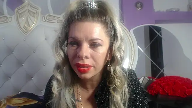 ElinaSwift online show from March 25, 2026, 10:32 am