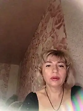 Snapshot of NataLilu826 chatting on May 13, 2026, 7:39 am NataLilu826 online show from May 13, 2026, 7:39 am