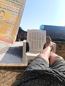 Desii rockstarr online show from March 25, 2026, 3:01 am