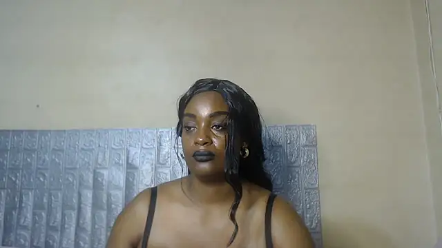 Snapshot of DarkEmpressxx chatting on June 4, 2026, 3:18 pm DarkEmpressxx online show from June 4, 2026, 3:18 pm