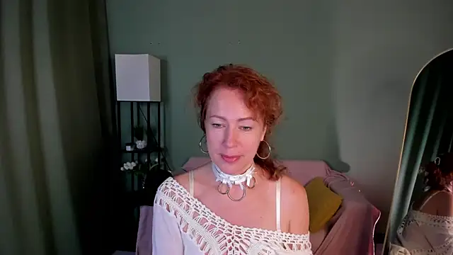 Snapshot of LeticiaRomano chatting on July 27, 2026, 3:57 am LeticiaRomano online show from July 27, 2026, 3:57 am