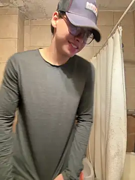 jossmacsi online show from April 12, 2026, 4:56 pm