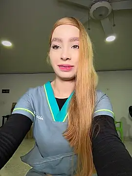 Isabella gaviria online show from April 10, 2026, 12:16 am