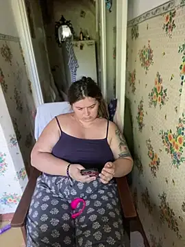 Snapshot of Nenssy555 chatting on July 15, 2026, 1:16 pm Nenssy555 online show from July 15, 2026, 1:16 pm