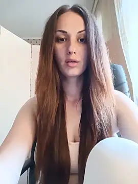 Snapshot of LunaCrystall chatting on June 11, 2026, 3:54 pm LunaCrystall online show from June 11, 2026, 3:54 pm