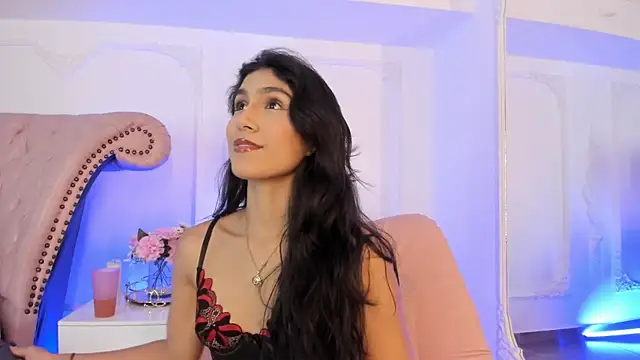 LucianaBlanco  online show from March 31, 2026, 9:26 pm