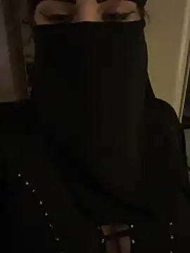 Mia 2026 online show from March 12, 2026, 8:37 pm