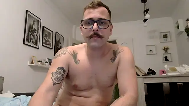 yanick931 online show from May 15, 2026, 11:45 pm