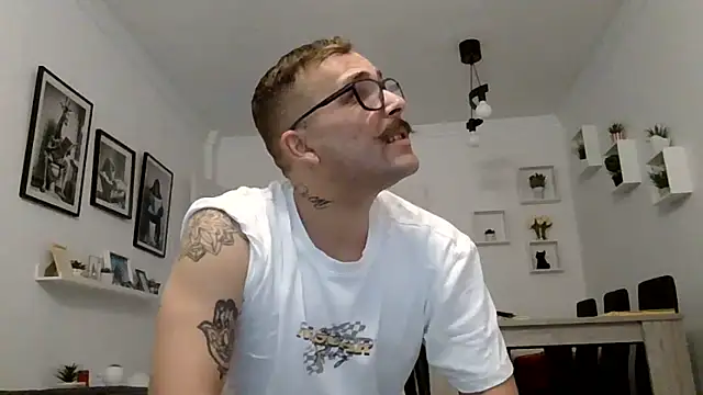 yanick931 online show from June 5, 2026, 11:27 am