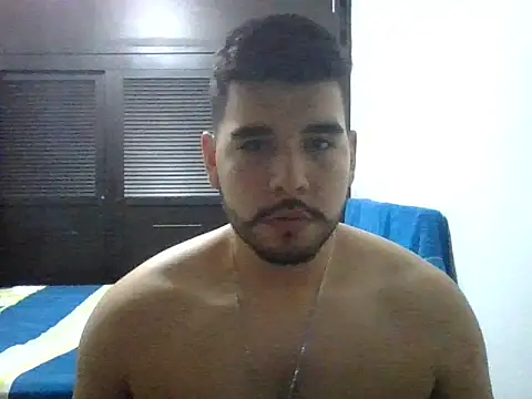 LatinBeardCali online show from March 25, 2026, 6:03 pm